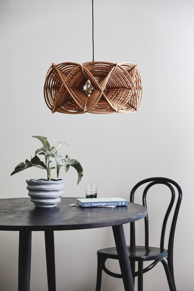 Lampunvarjostin 'METIS' - Luonnonvärinen