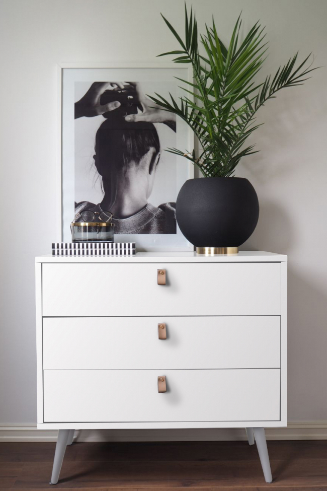 Lipasto 'Nordisk' - Valkoinen