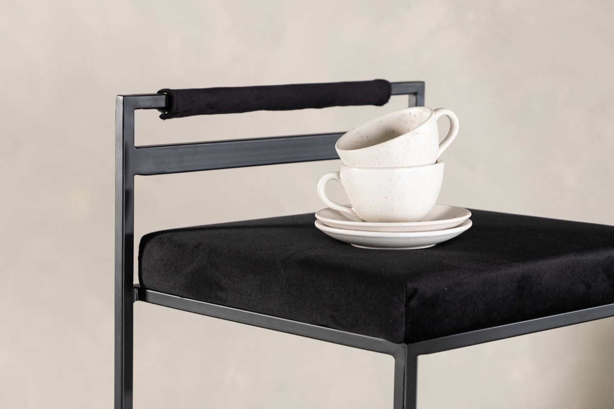 Baari 'Opelika' - Musta