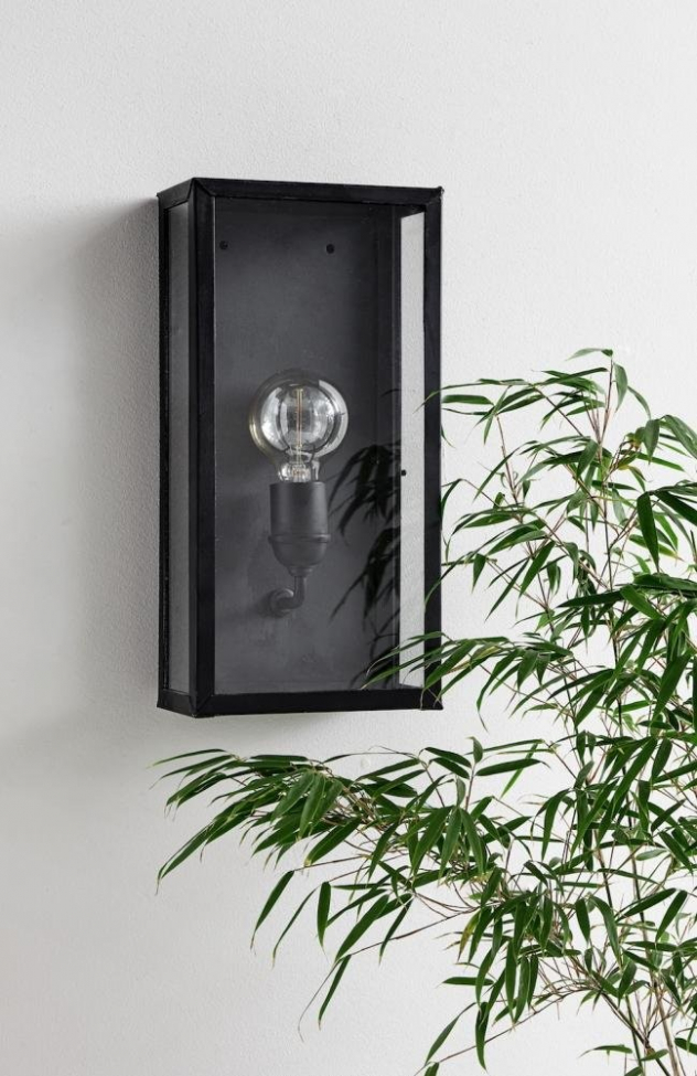 Seinävalaisin 'Lantern' - Musta
