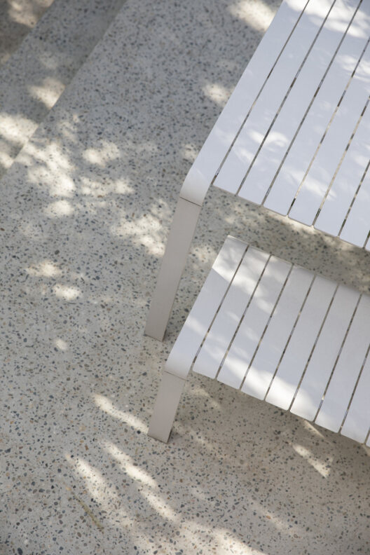 Puutarhapenkki 'Vondel' 168,5x87cm - Valkoinen