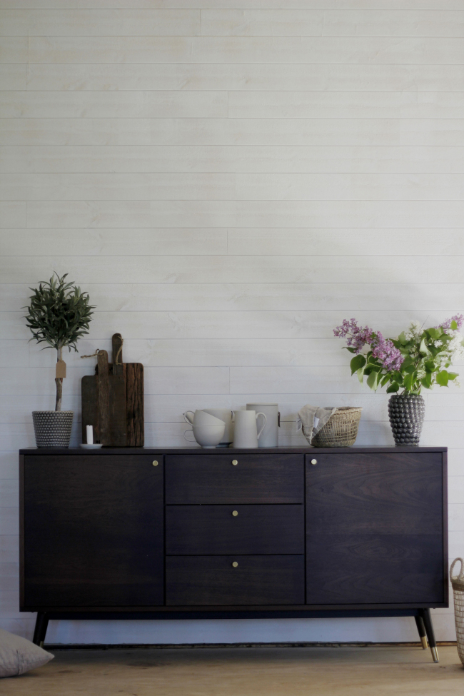 TV-taso/Komero 'Prime' - Pähkinä/Messinki