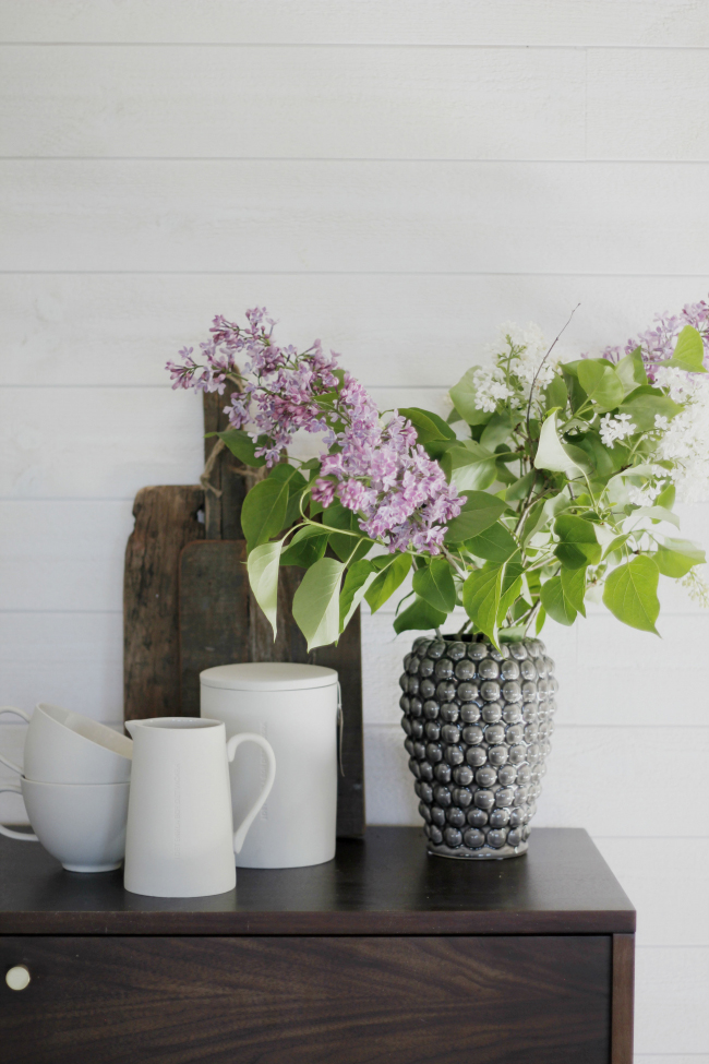 TV-taso/Komero 'Prime' - Pähkinä/Messinki