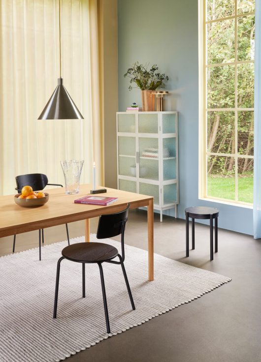 Jakkara 'Oto' - Musta