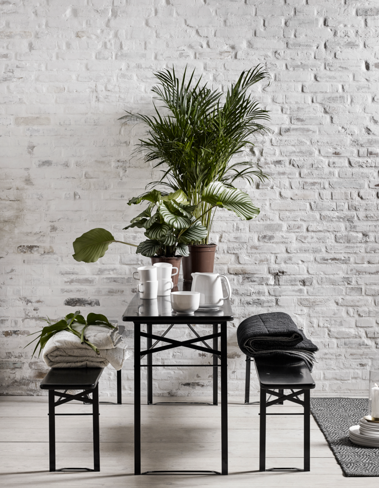 Pöytä ja penkit 'Garden' 160x60cm - Musta