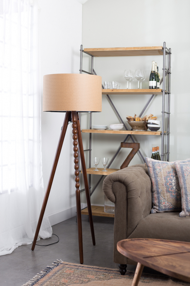 Kirjahylly 'Iron' - Rauta