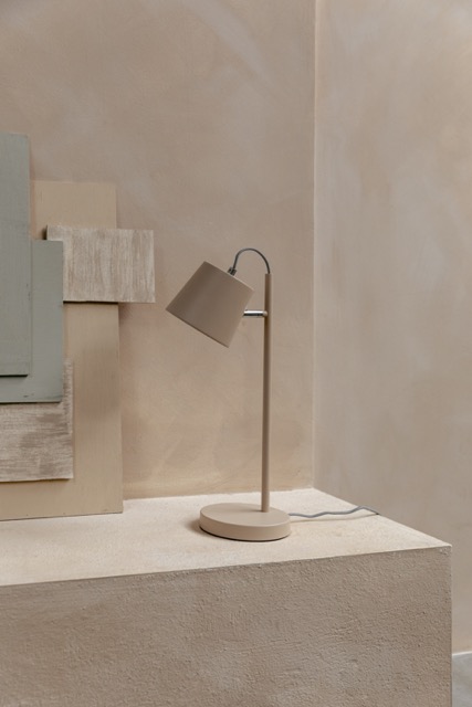 Pöytälamppu 'Buckle' 25x25 - Beige