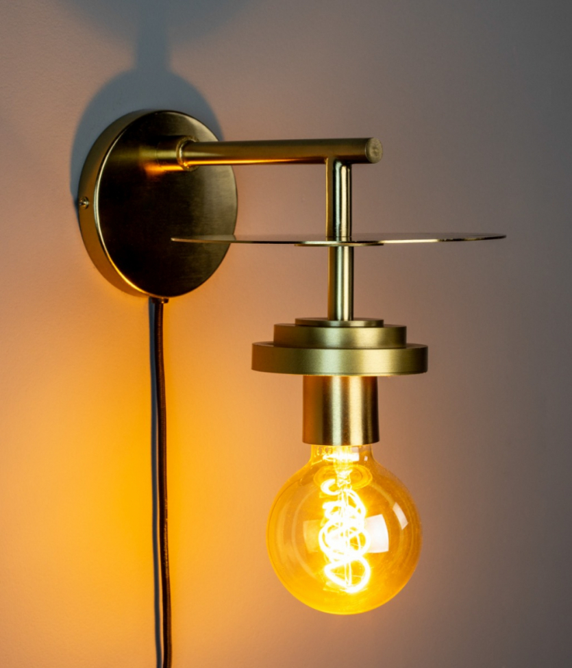 Seinävalaisin 'Aden' - Messinki