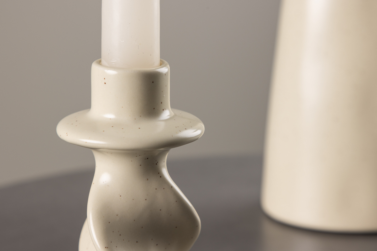 Kynttilänjalka 'Brooks' - Beige