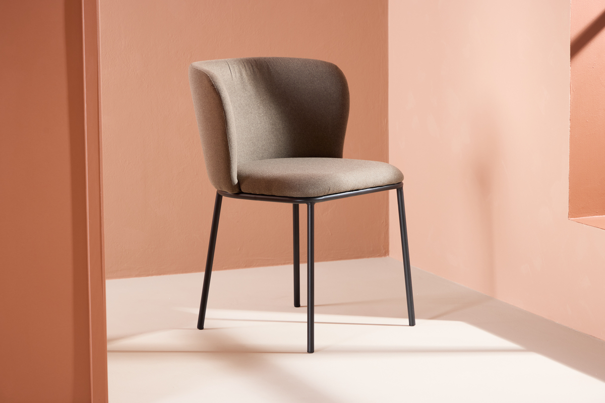 Tuoli 'Edina' - Ruskea/Musta