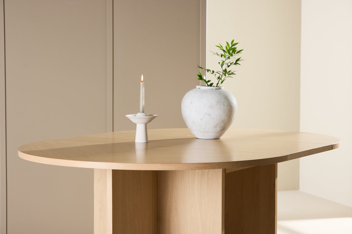 Ruokapöytä 'Strada' 170x74cm - Valkopigmentoitu