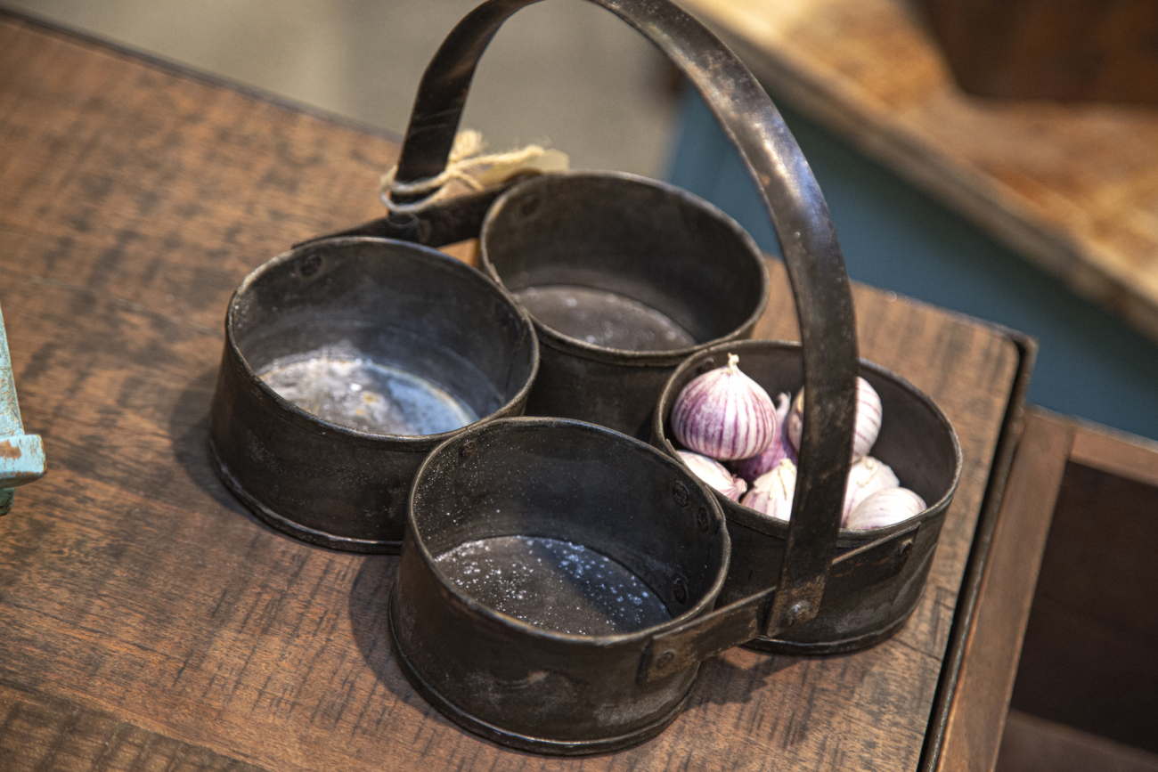 Kori 'Iron cups' - Rautaa