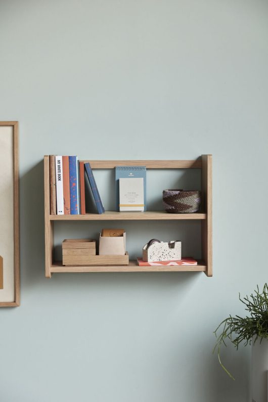 Kaksitasohylly 'Nomad' - Luonnon