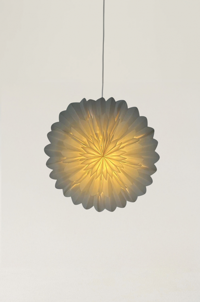 Adventtitähti 'Lotus' 45cm - Valkoinen