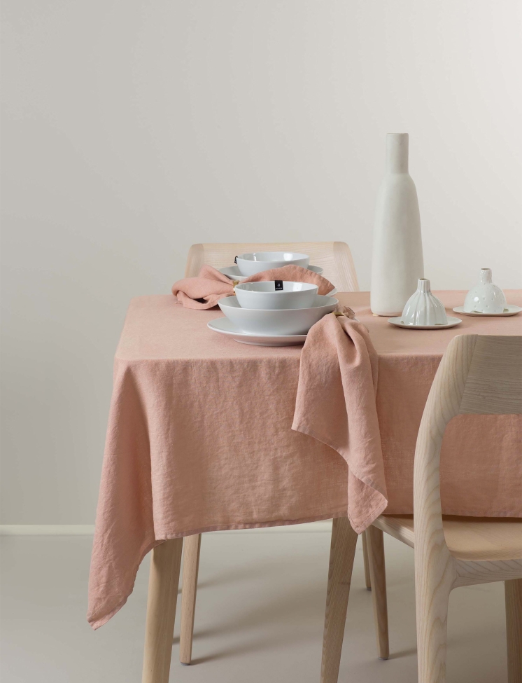 Pöytäliina 'Sunshine' 145x330 - Vaaleanpunainen