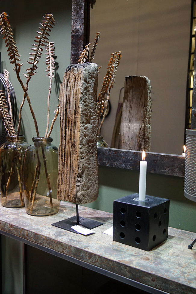 Veistos Vintage - Kaunis vanha puu