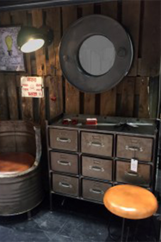 Kaappi 9 laatikolla 'Saga' - Vintage/Patina