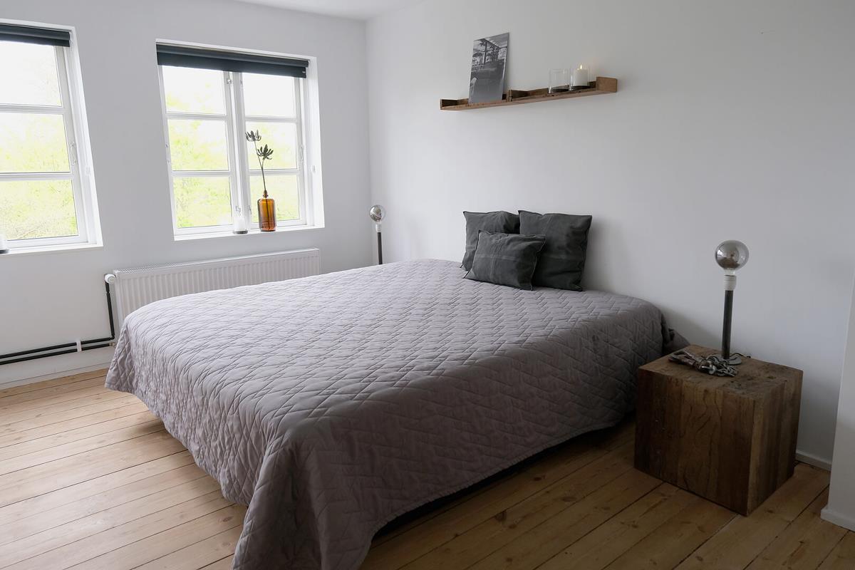 Pöytälamppu 'Leonardo' L - Harmaa