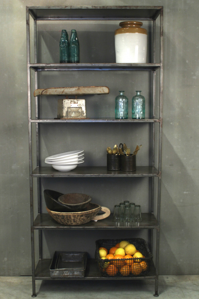 Kirjahylly 'Industri' - Rauta